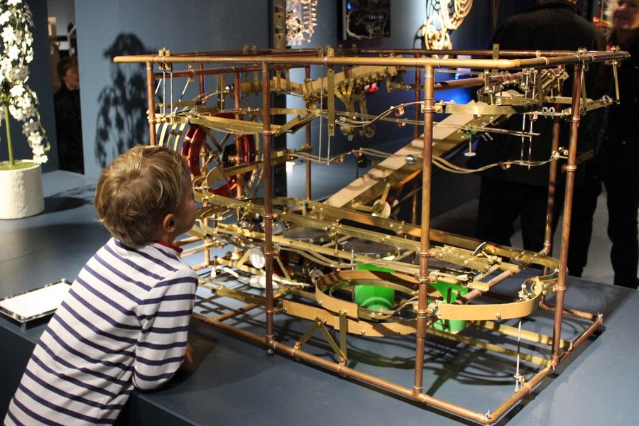 Down With Gravity by David Williams at The MAD Museum. Copyright: The MAD Museum.